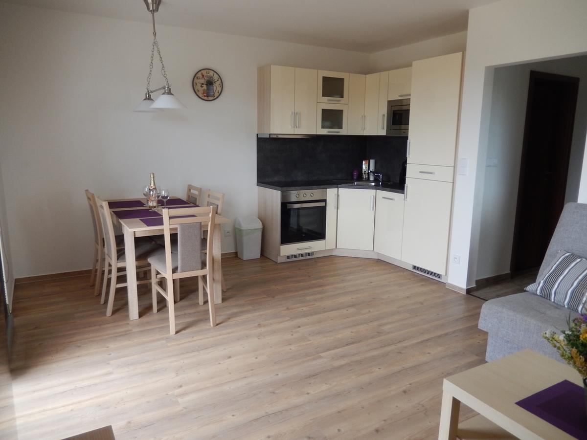 Horske Apartmany Bily Vlk Vaclavov u Bruntalu エクステリア 写真
